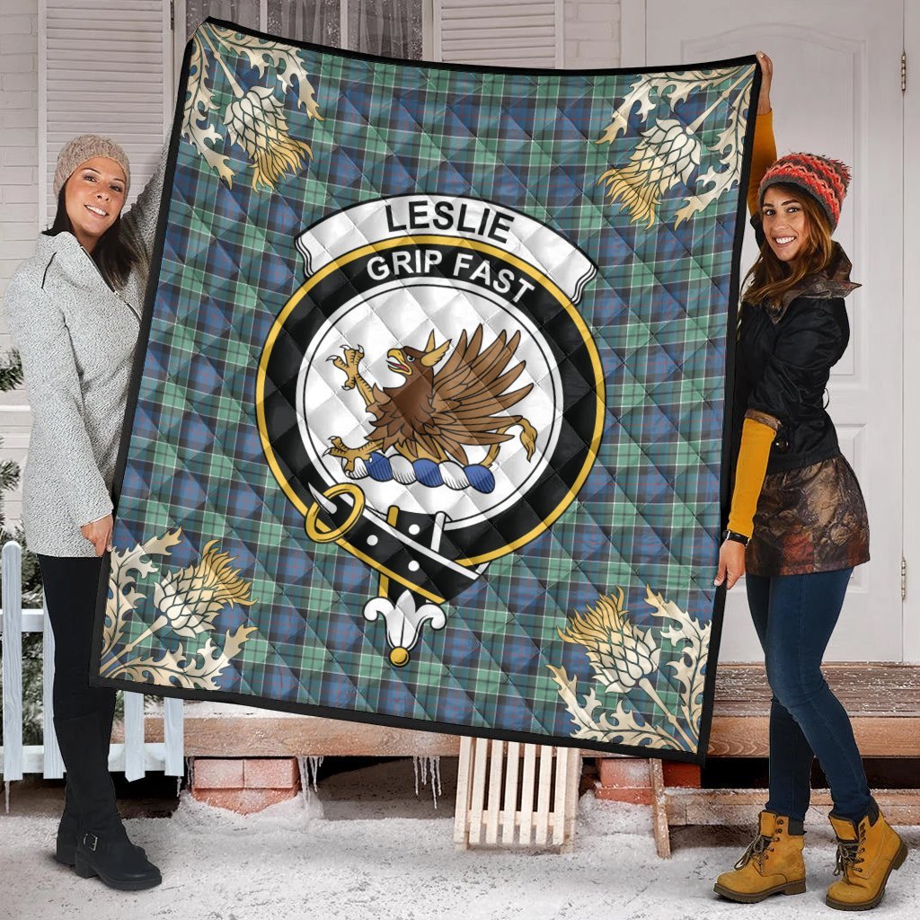 Leslie Hunting Ancient Tartan Crest Premium Quilt - Gold Thistle Style