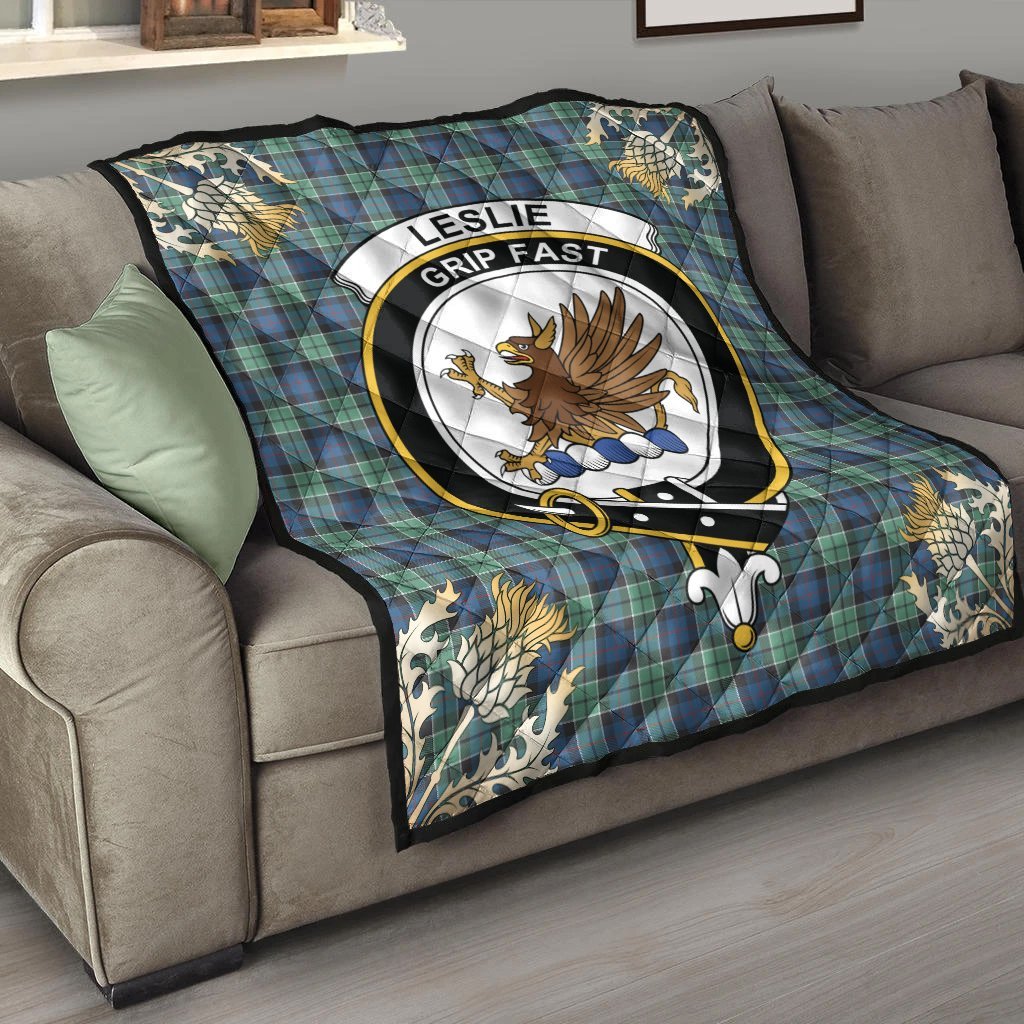 Leslie Hunting Ancient Tartan Crest Premium Quilt - Gold Thistle Style