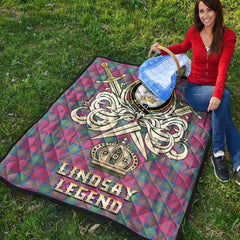 Lindsay Ancient Tartan Crest Legend Gold Royal Premium Quilt