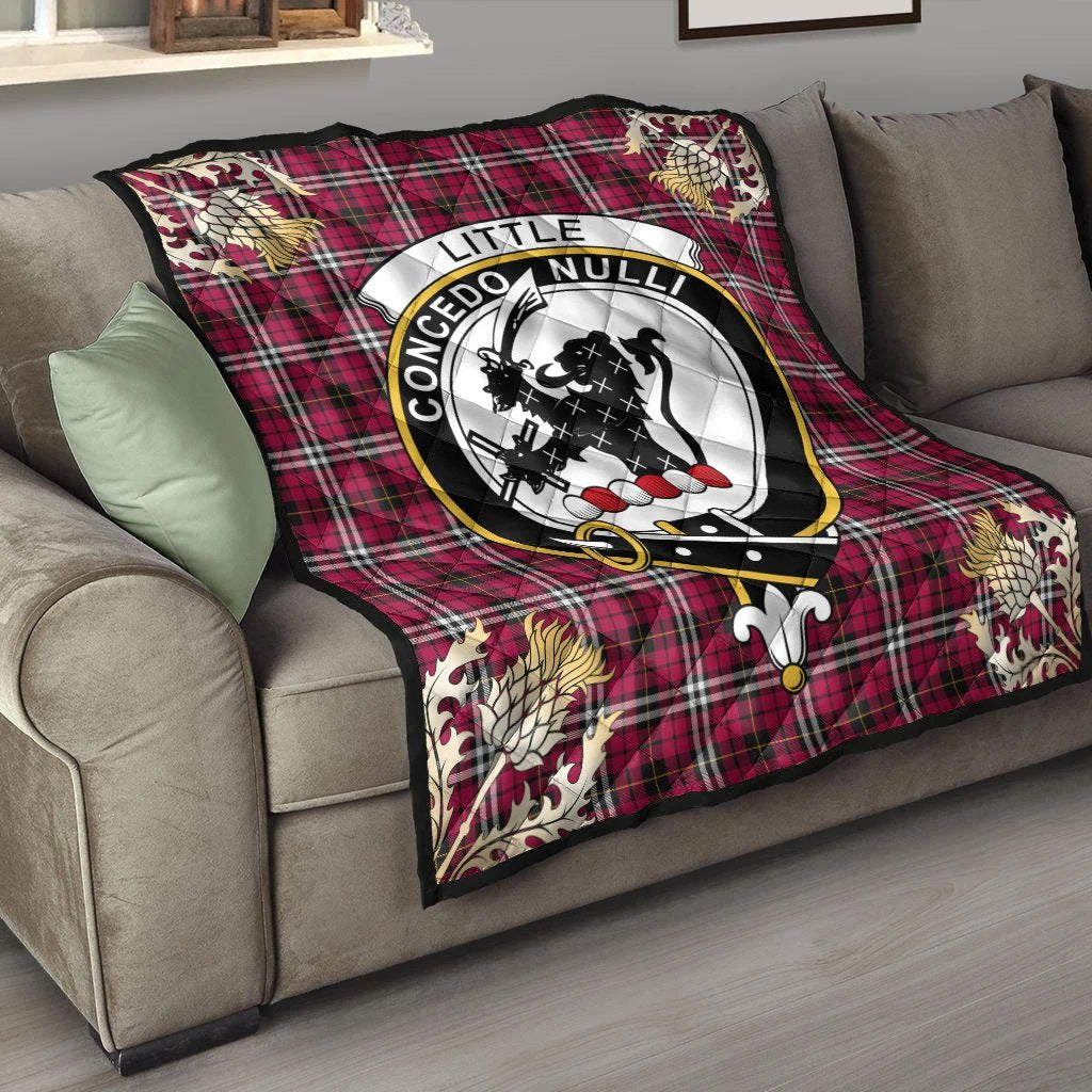 Little Tartan Crest Premium Quilt - Gold Thistle Style