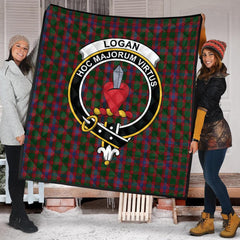 Logan Tartan Crest Quilt