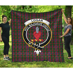 Logan Tartan Crest Quilt