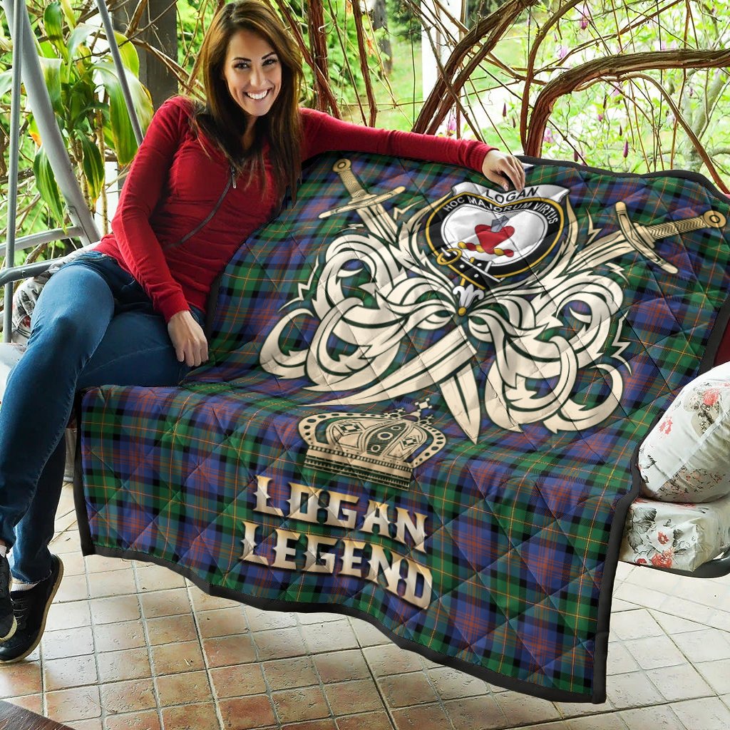 Logan Ancient Tartan Crest Legend Gold Royal Premium Quilt