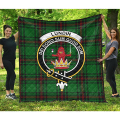 Lundin Tartan Crest Quilt