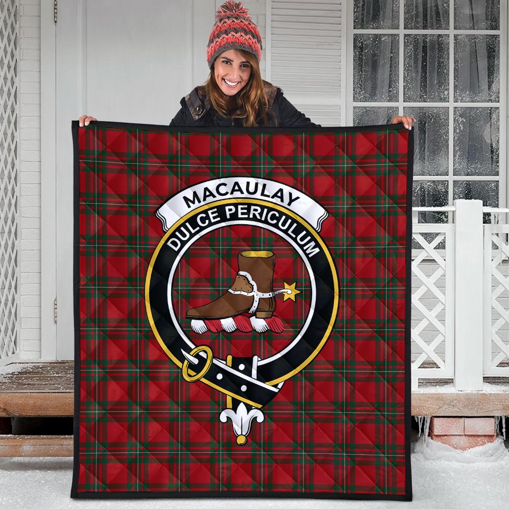 MacAulay MacGregor Tartan Crest Quilt