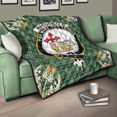 MacDonald Lord of the Isles Hunting Tartan Crest Premium Quilt - Gold Thistle Style