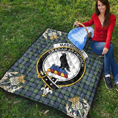MacDonnell of Glengarry Ancient Tartan Crest Premium Quilt - Gold Thistle Style