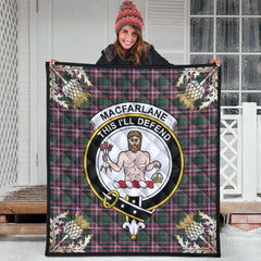 MacFarlane Hunting Modern Tartan Crest Premium Quilt - Gold Thistle Style