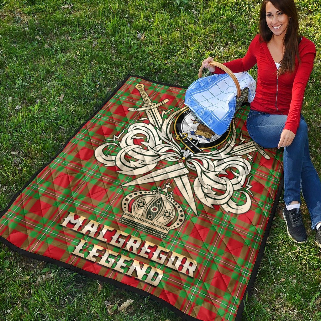 MacGregor Modern Tartan Crest Legend Gold Royal Premium Quilt