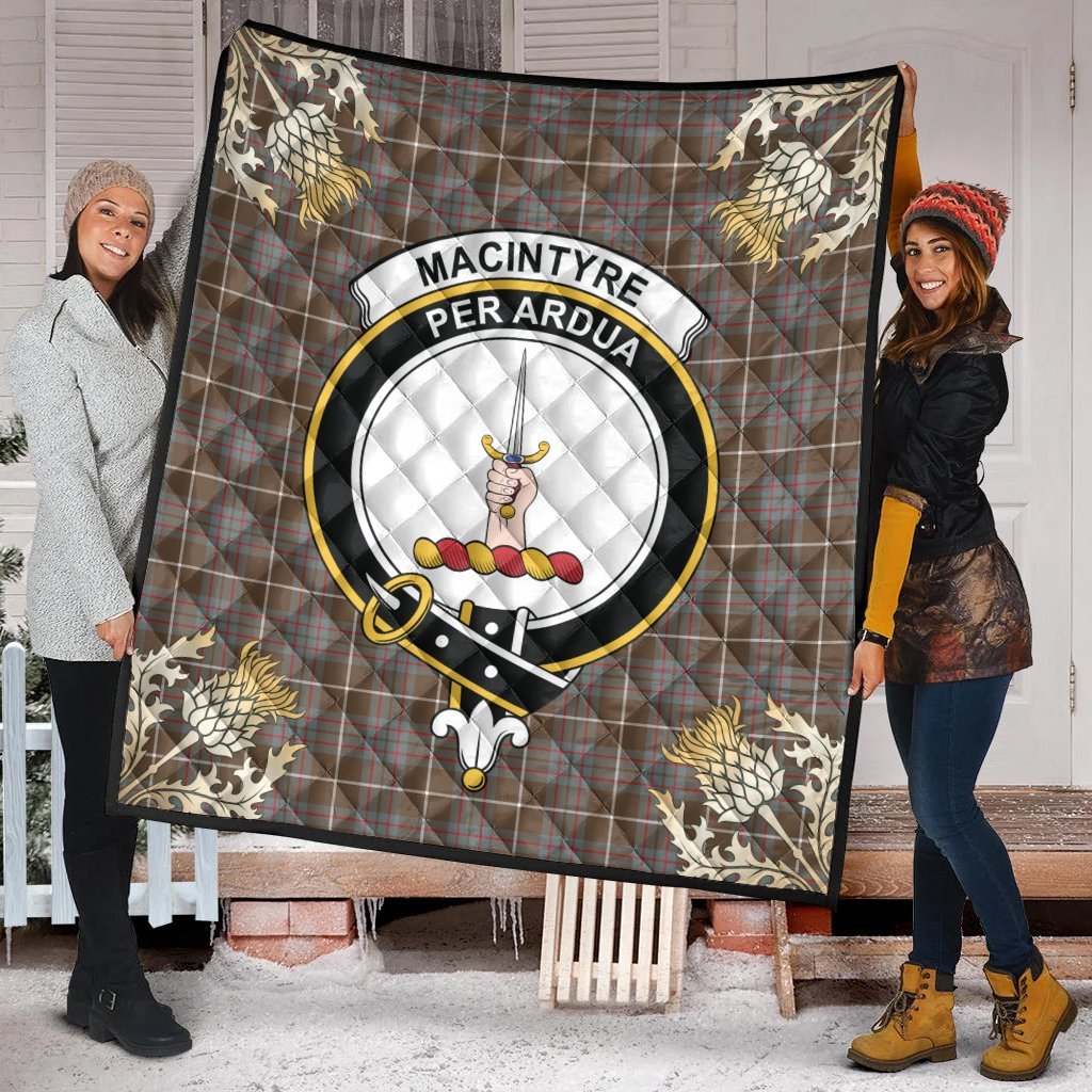 MacIntyre Hunting Weathered Tartan Crest Premium Quilt - Gold Thistle Style