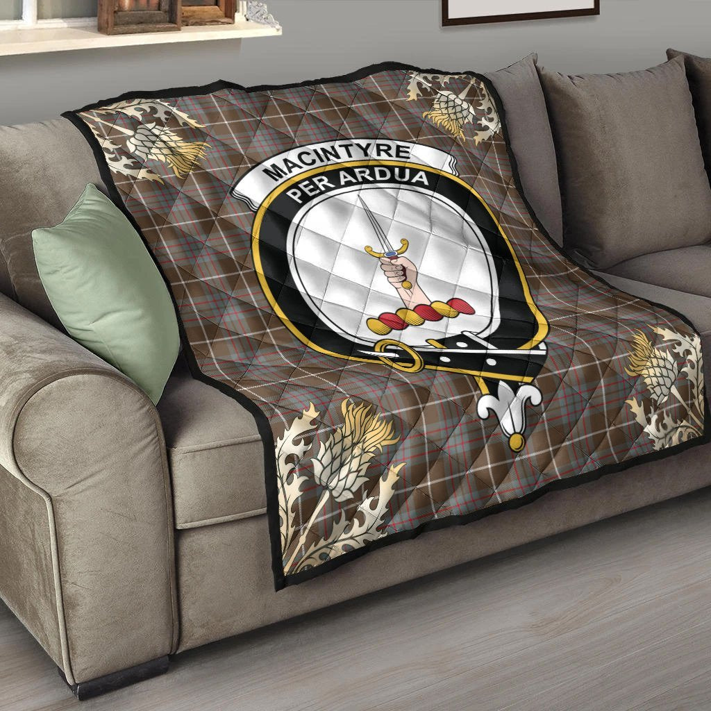 MacIntyre Hunting Weathered Tartan Crest Premium Quilt - Gold Thistle Style