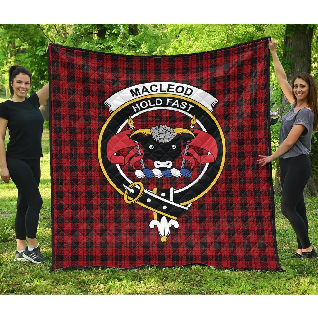 MacLeod Black and Red Tartan Crest Quilt