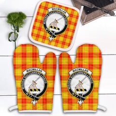 MacMillan Tartan Crest Oven Mitt And Pot Holder (2 Oven Mitts + 1 Pot Holder)