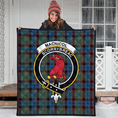 MacNicol Hunting Tartan Crest Quilt