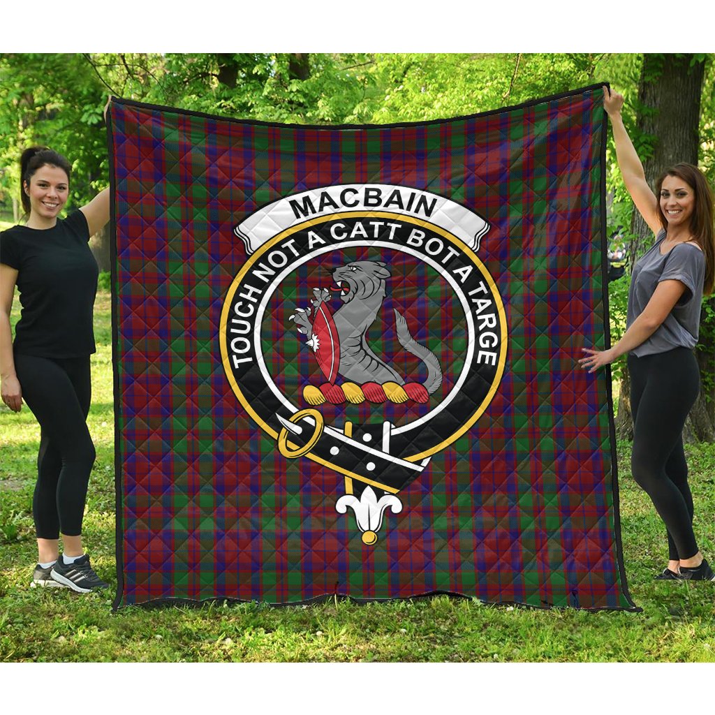 Macbain of Tomatin Tartan Crest Quilt