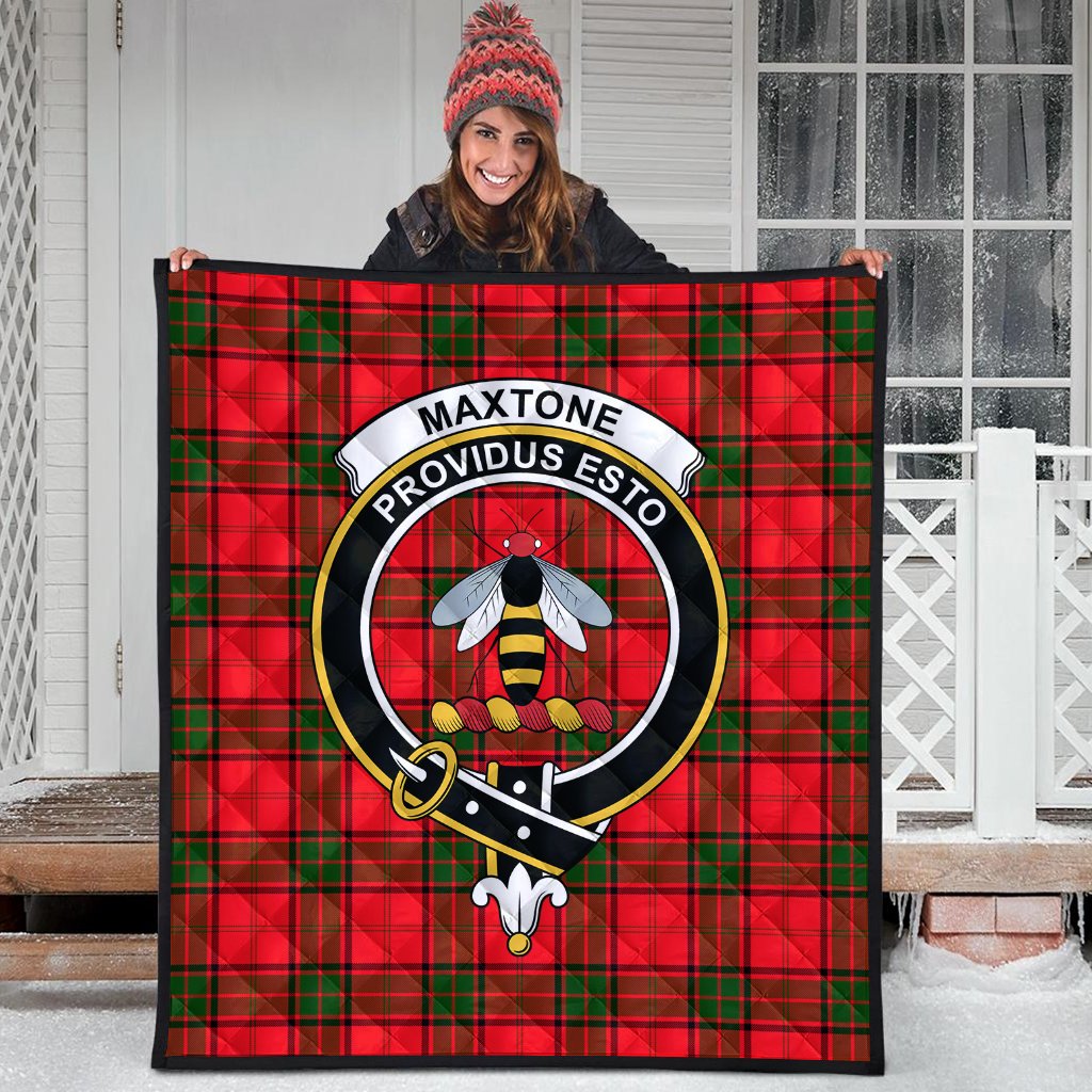 Maxtone Tartan Crest Quilt