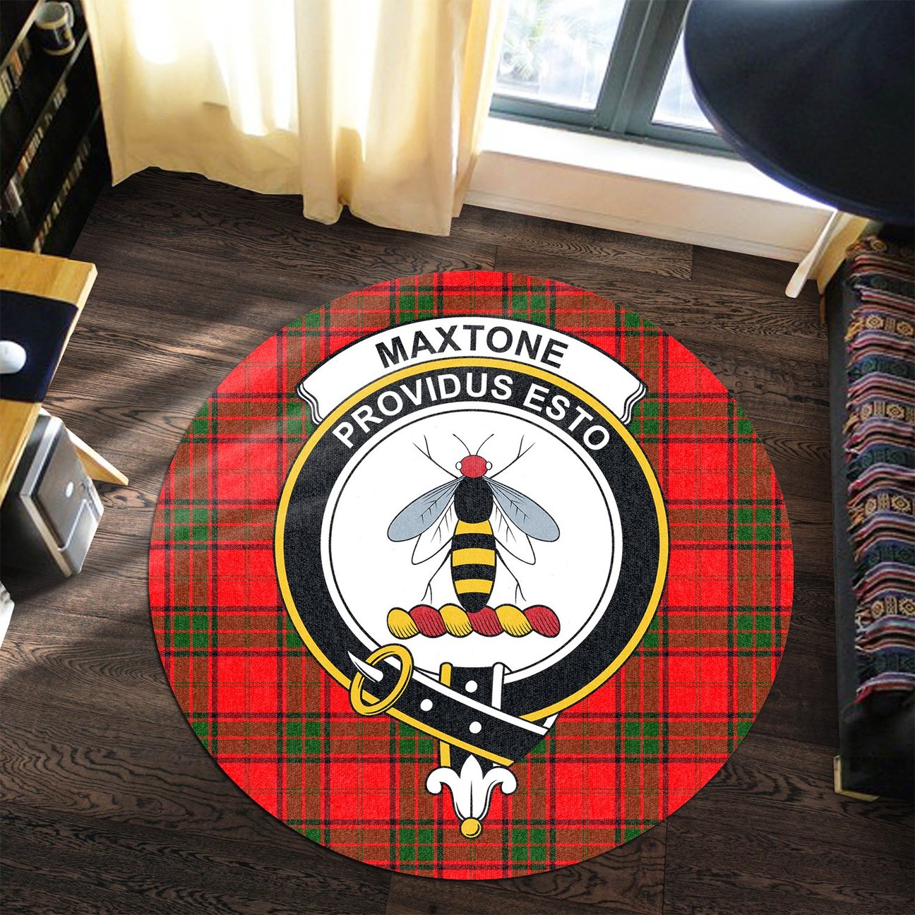 Maxtone Tartan Crest Round Rug