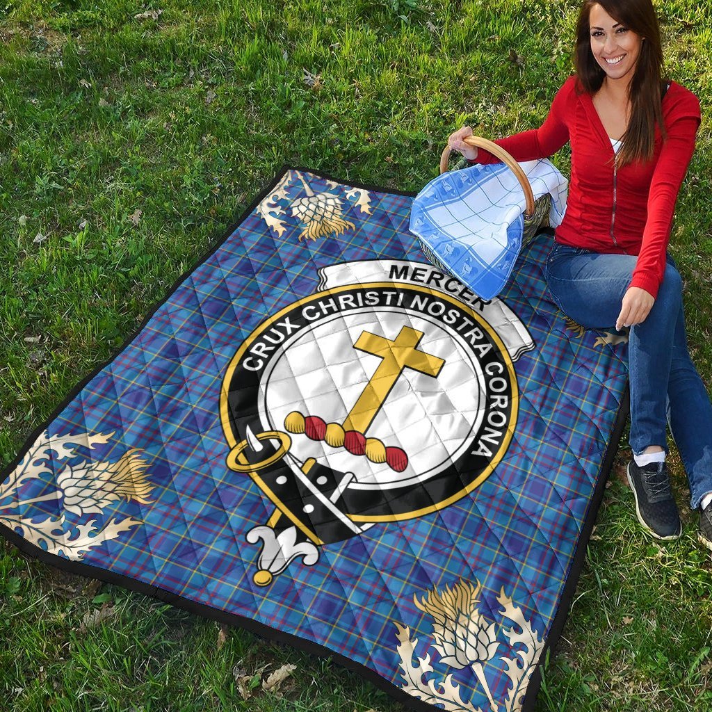 Mercer Modern Tartan Crest Premium Quilt - Gold Thistle Style