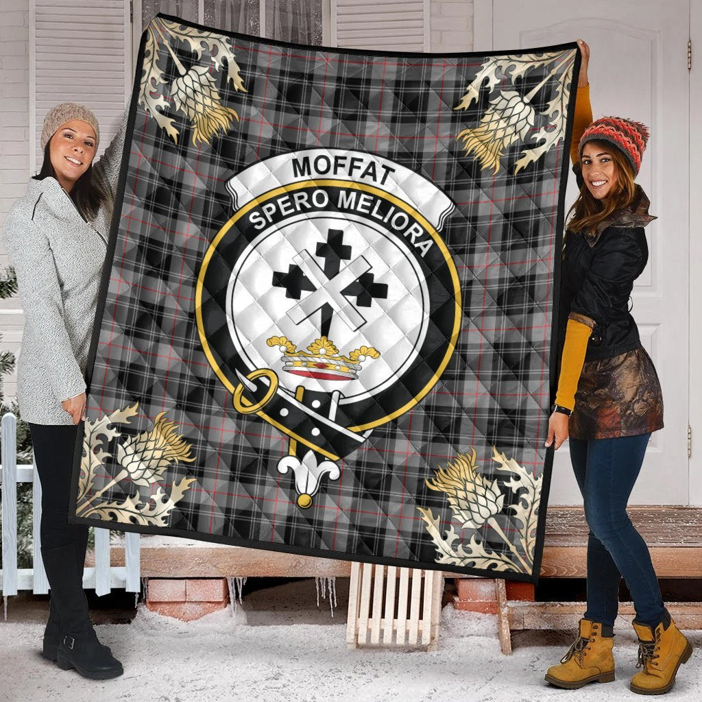 Moffat Modern Tartan Crest Premium Quilt - Gold Thistle Style