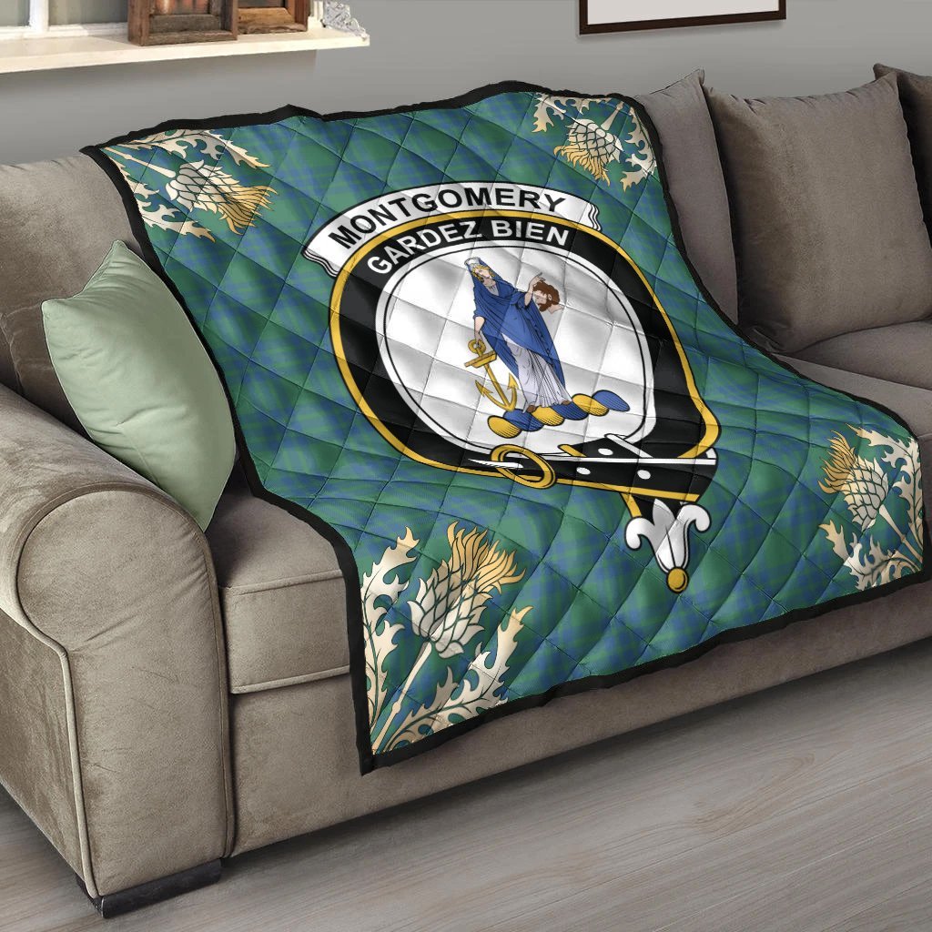 Montgomery Ancient Tartan Crest Premium Quilt - Gold Thistle Style