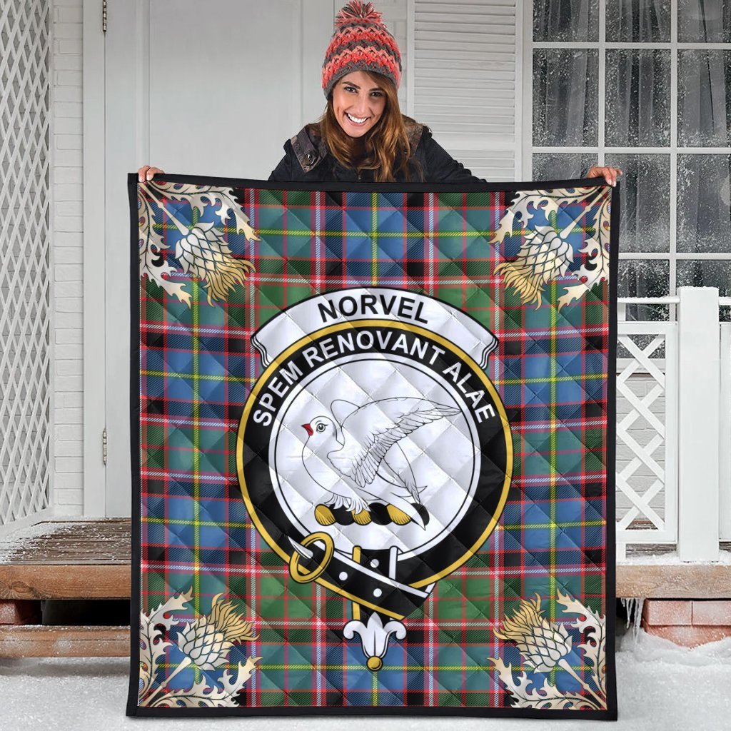 Norvel Tartan Crest Premium Quilt - Gold Thistle Style