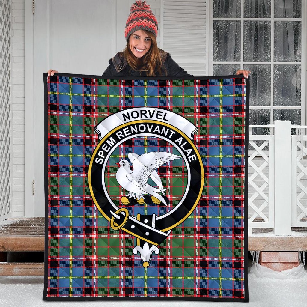 Norvel Tartan Crest Quilt