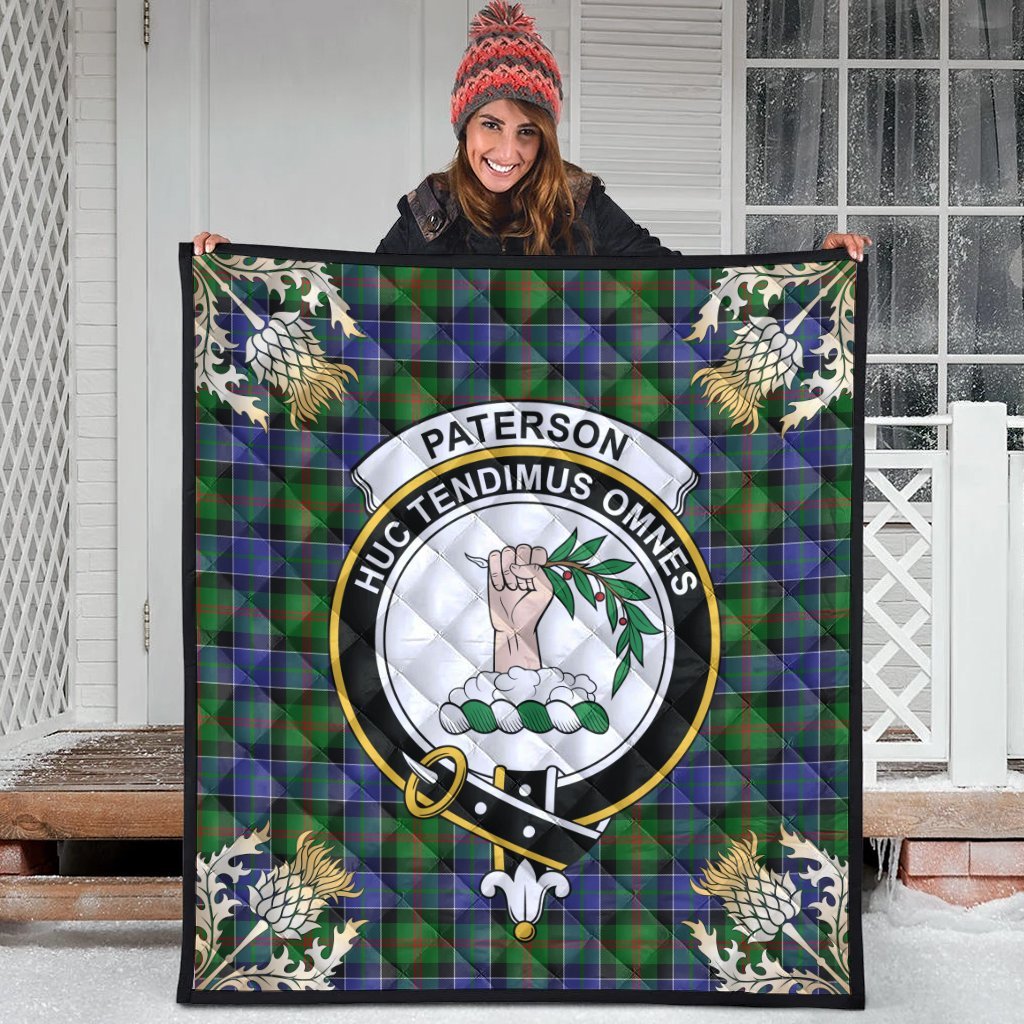 Paterson Tartan Crest Premium Quilt - Gold Thistle Style