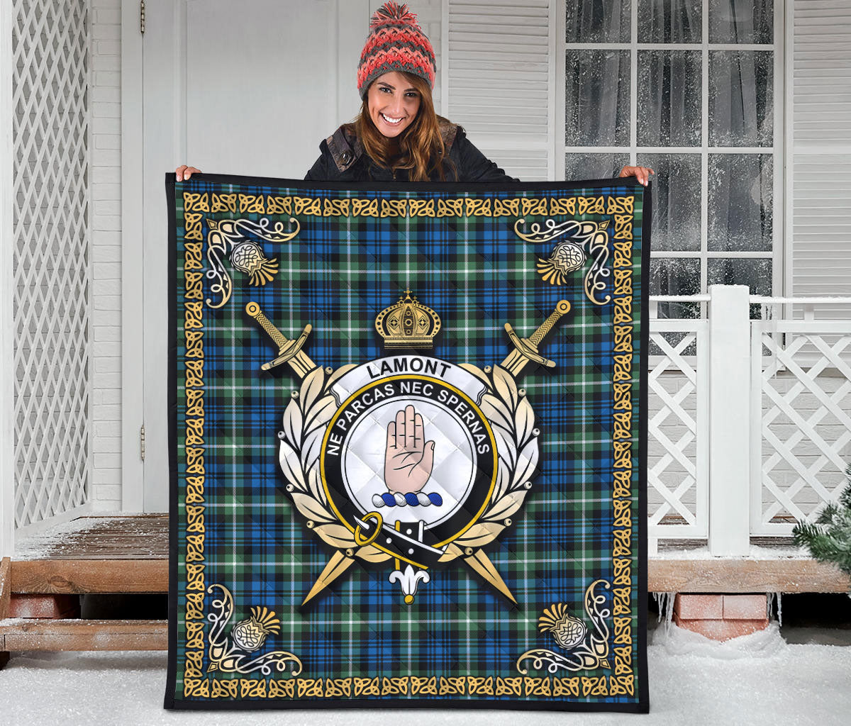 Lamont Ancient Tartan Crest Premium Quilt - Celtic Thistle Style