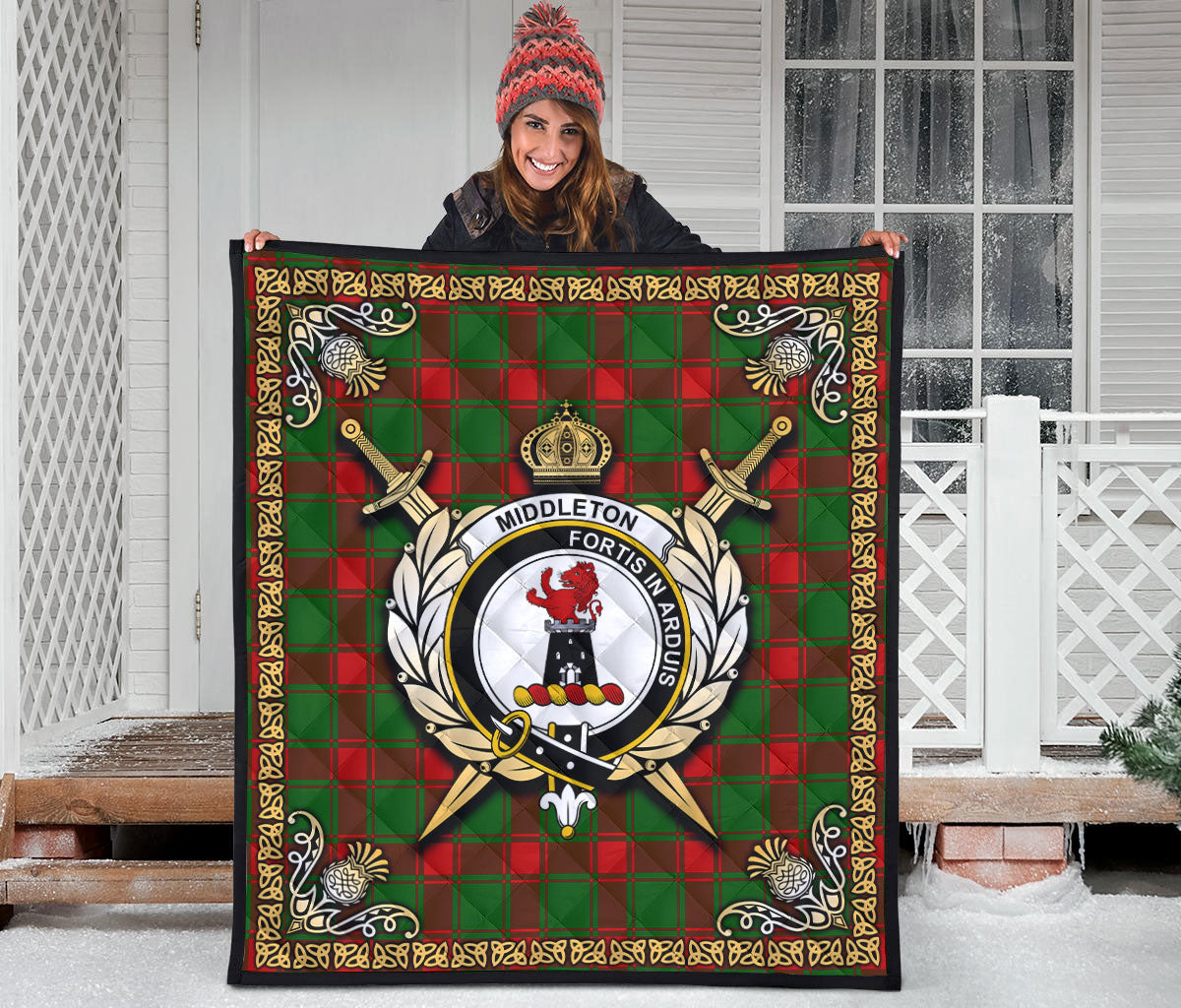 Middleton Modern Tartan Crest Premium Quilt - Celtic Thistle Style