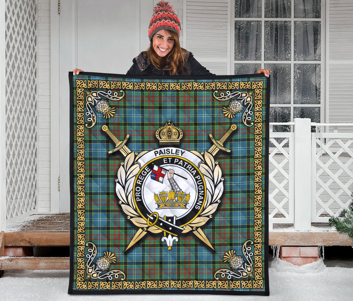 Paisley District Tartan Crest Premium Quilt - Celtic Thistle Style