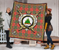 Grant Ancient Tartan Crest Premium Quilt - Celtic Thistle Style