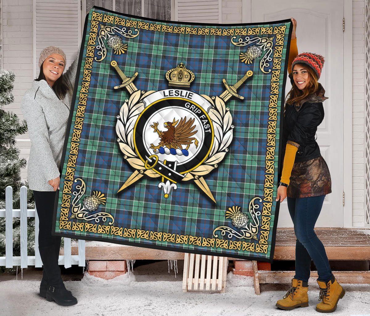 Leslie Hunting Ancient Tartan Crest Premium Quilt - Celtic Thistle Style