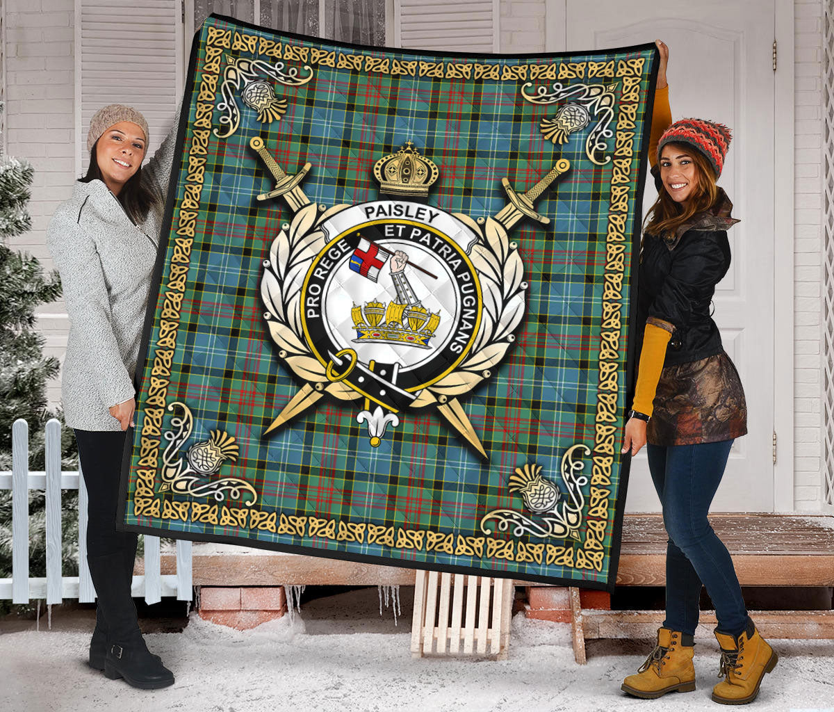 Paisley District Tartan Crest Premium Quilt - Celtic Thistle Style