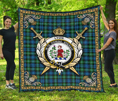 Lyon Tartan Crest Premium Quilt - Celtic Thistle Style