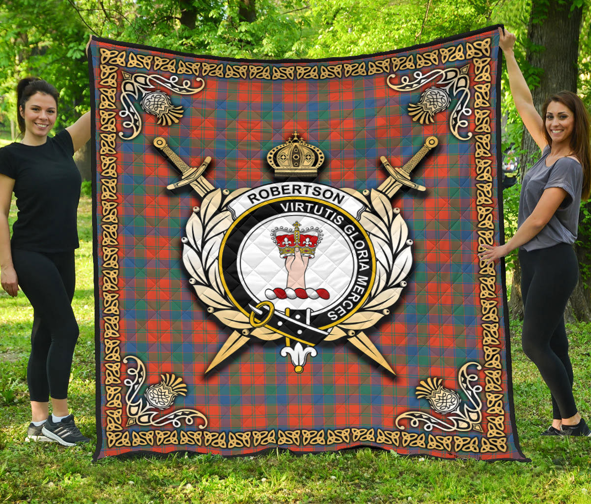 Robertson Ancient Tartan Crest Premium Quilt - Celtic Thistle Style