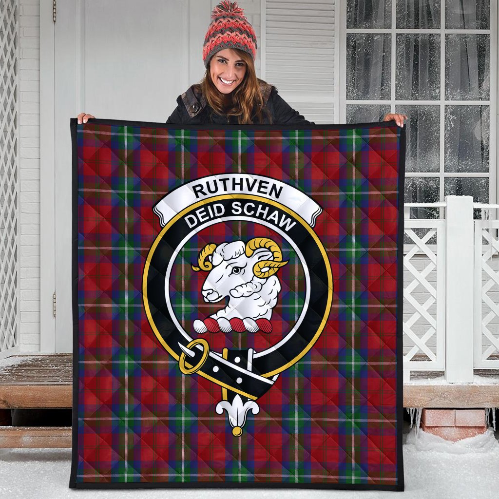 Ruthven V Tartan Crest Quilt