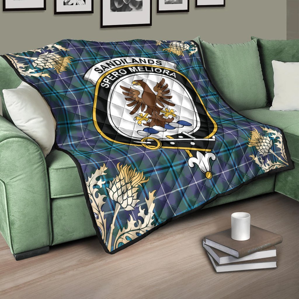 Sandilands Tartan Crest Premium Quilt - Gold Thistle Style