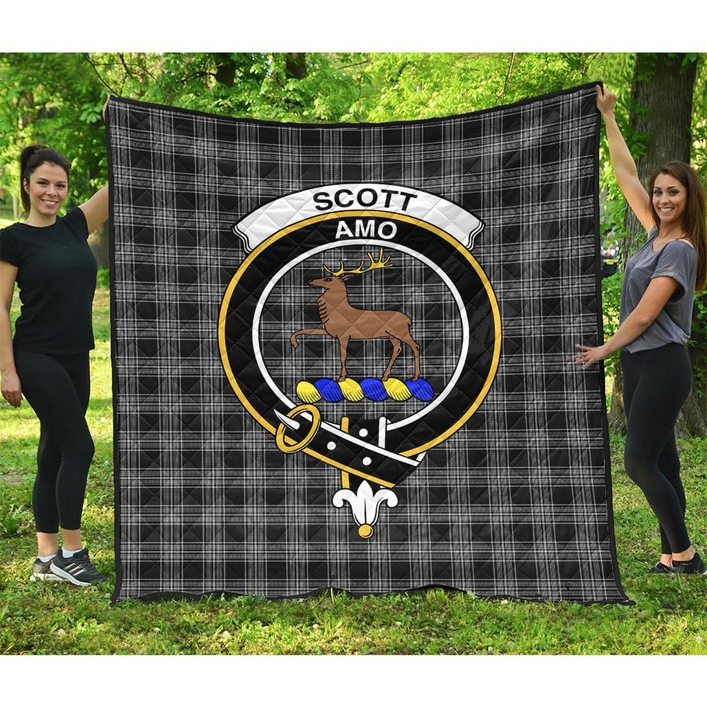 Scott Black and White Tartan Crest Quilt