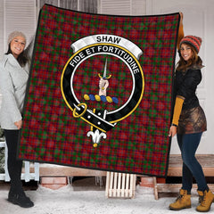 Shaw of Tordarroch Red Dress Tartan Crest Quilt