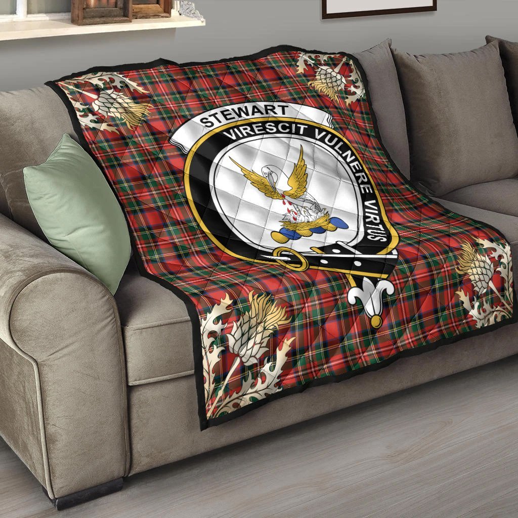 Stewart Royal Modern Tartan Crest Premium Quilt - Gold Thistle Style