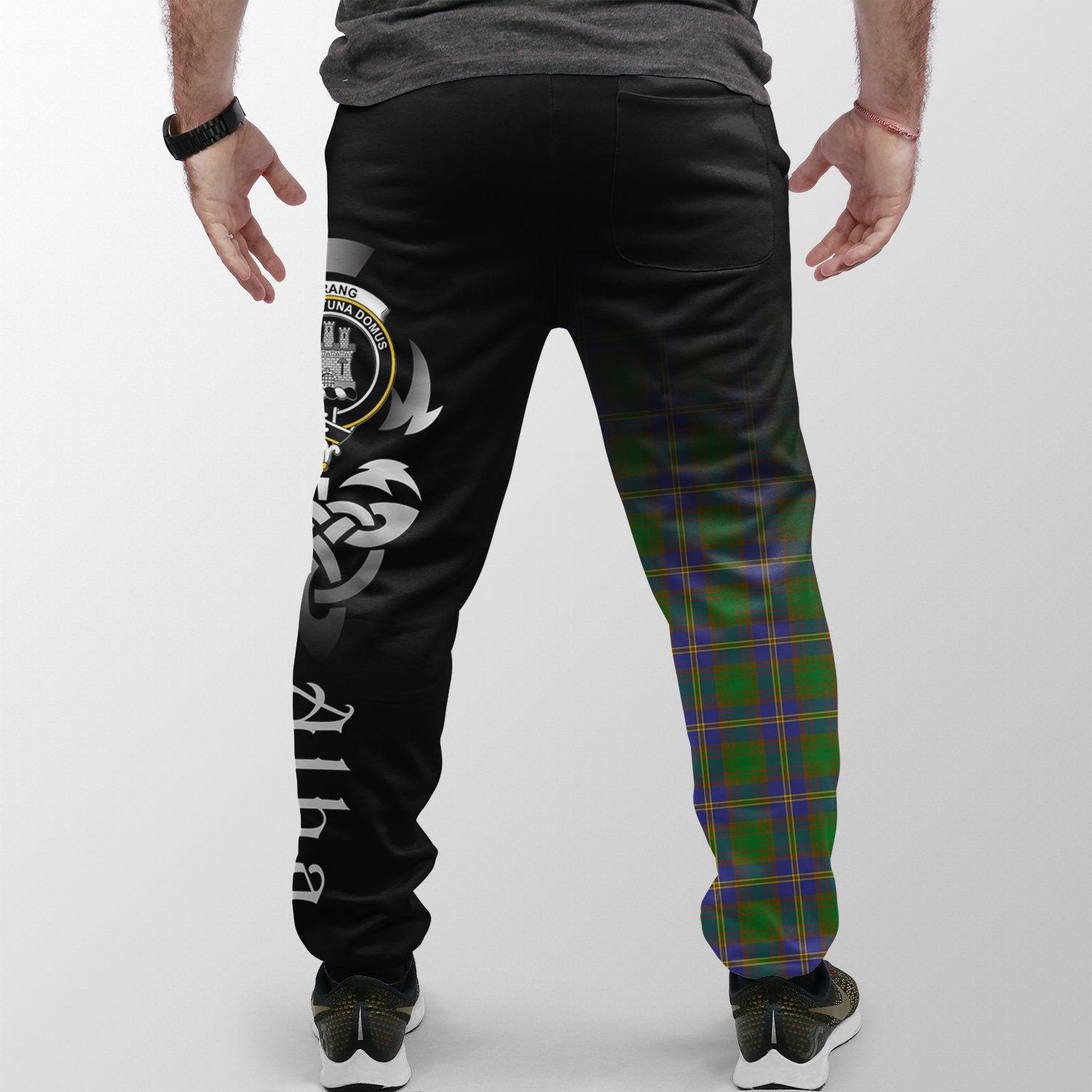 Strange Of Balkaskie Tartan Crest Jogger Sweatpants - Alba Celtic Style