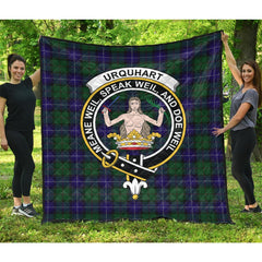 Urquhart White Line Tartan Crest Quilt