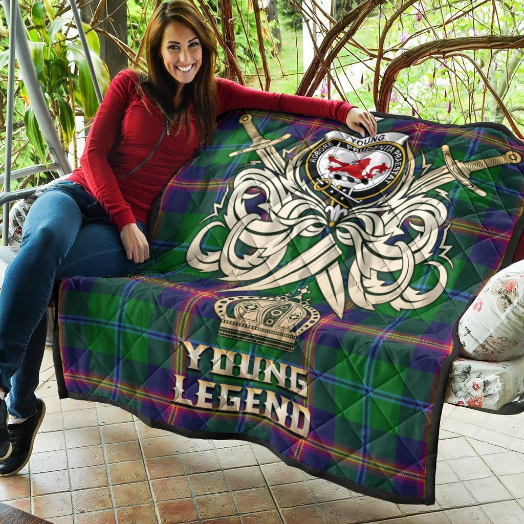 Young Modern Tartan Crest Legend Gold Royal Premium Quilt
