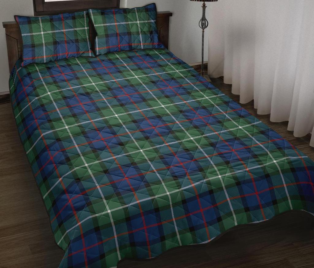 Davidson of Tulloch Tartan Quilt Bed Set