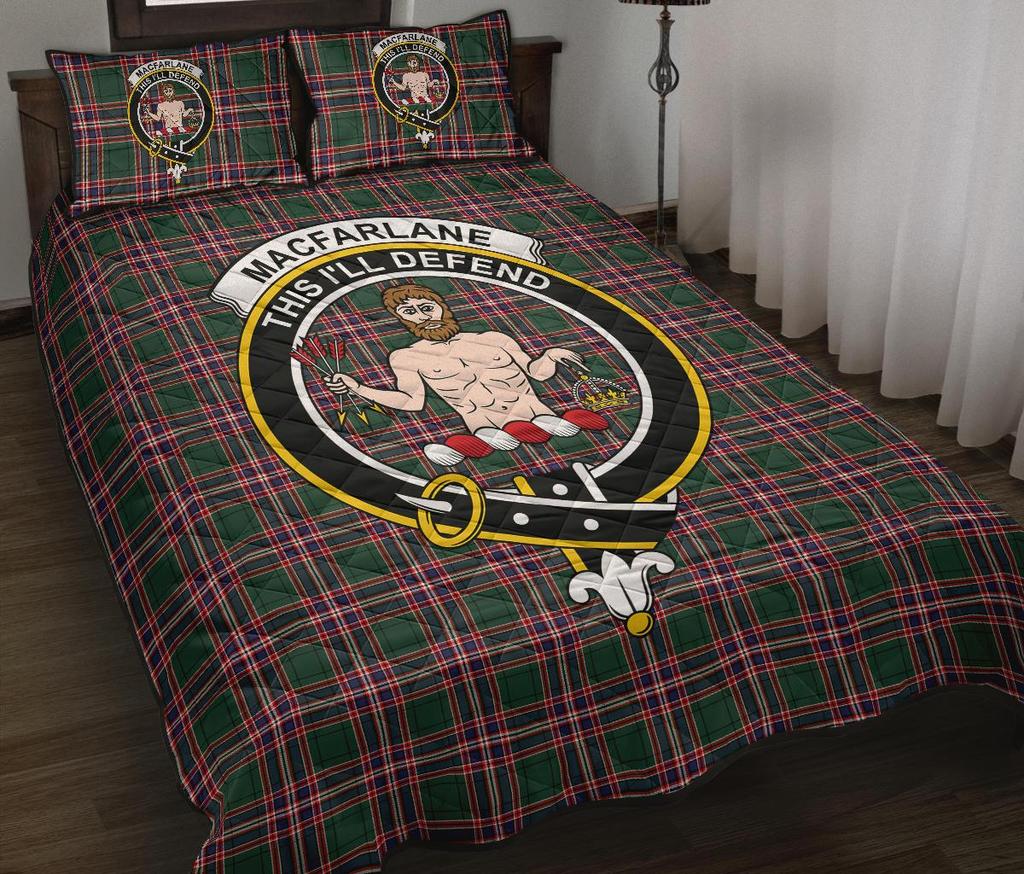 MacFarlane Hunting Modern Tartan Crest Quilt Bed Set