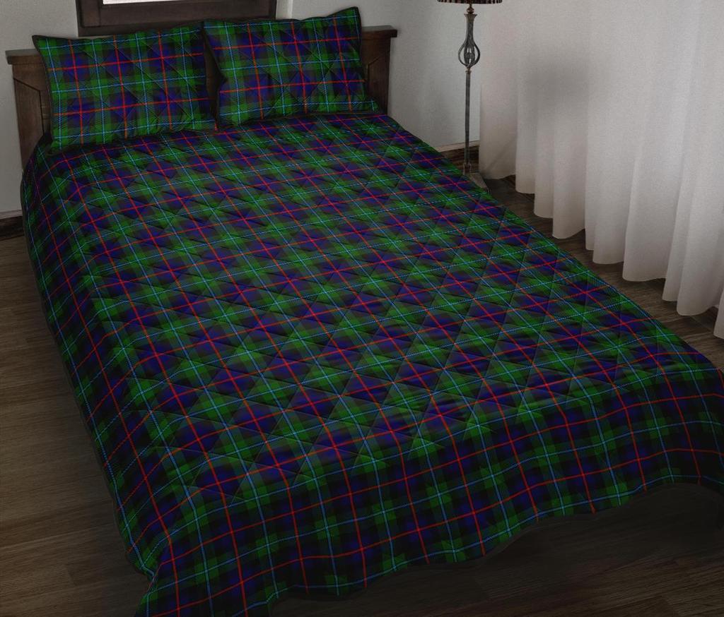 Campbell of Cawdor Family Modern Tartan Quilt Bed Set