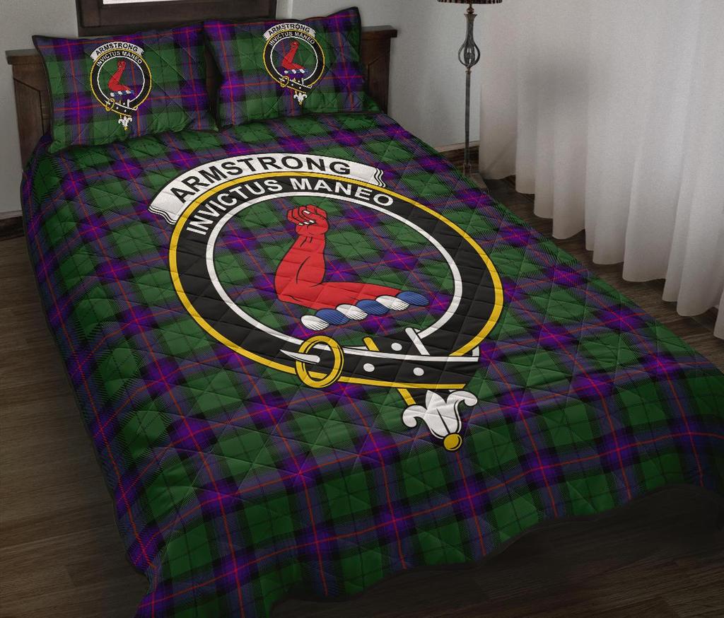 Armstrong Modern Tartan Crest Quilt Bed Set