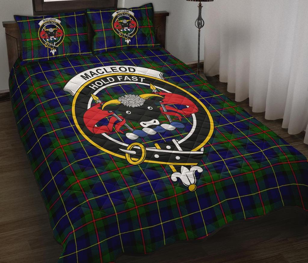 MacLeod of Harris Modern Tartan crest Quilt Bed Set