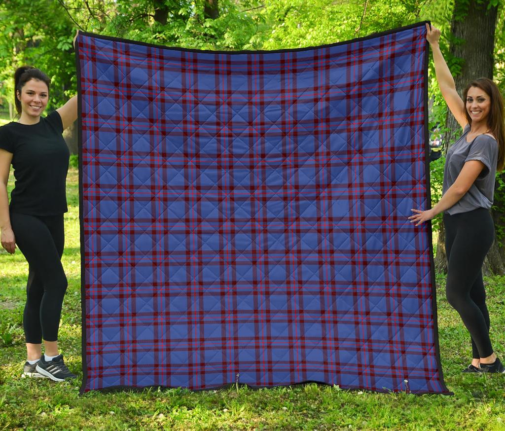 Elliot Modern Tartan Quilt