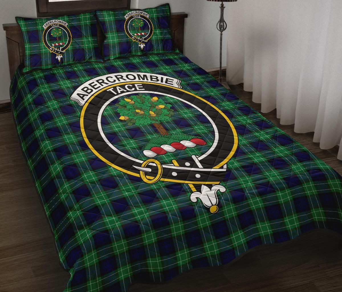 Abercrombie Tartan Crest Quilt Bed Set